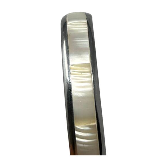 Vintage Mother of Pearl Bangle Bracelet Cruise Vacation Island Beach Boho Indie - Picture 10 of 13